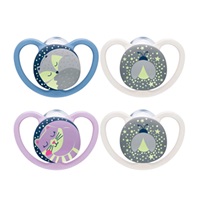 Dojčenský cumlík NUK Space Nights 6-18m 2ks/BOX chlapec
