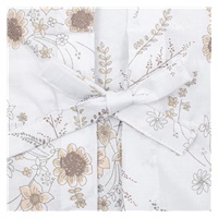 Klasická šnurovacia zavinovačka New Baby Kvety biela