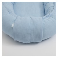 Mušelínové hniezdočko pre bábätko New Baby modré