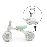 Detské odrážadlo s LED svetlom Milly Mally FLIXY mint