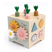 Drevené centrum aktivít Montessori Baby Mix