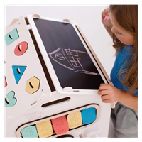 Activity Board Domček Montessori pastel